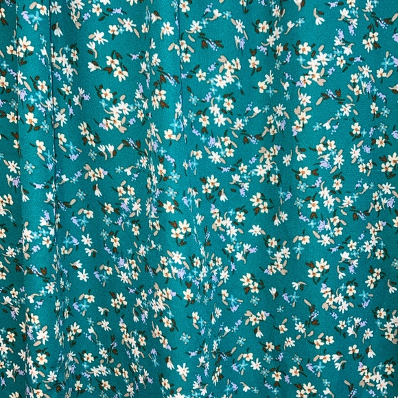 Marianne Floral Blouse EUC - Picture 2 of 4